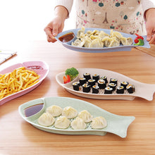Load image into Gallery viewer, 1pcs Wheat Straw Fish Shaped Dumpling Plate Creative Dumpling Dishes With Vinegar Dish Sushi Plate Drain Pan
